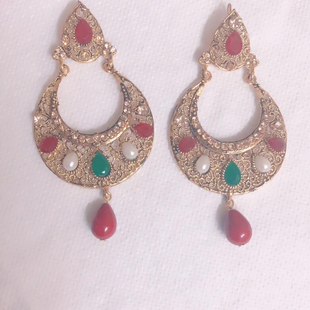 Indian Pakistani woman earrings